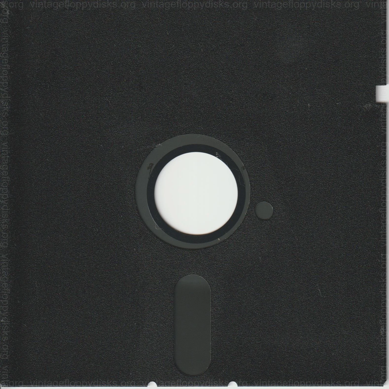 a vintage floppy disk from Generic. Cat. no.: XX-525-0004-001
