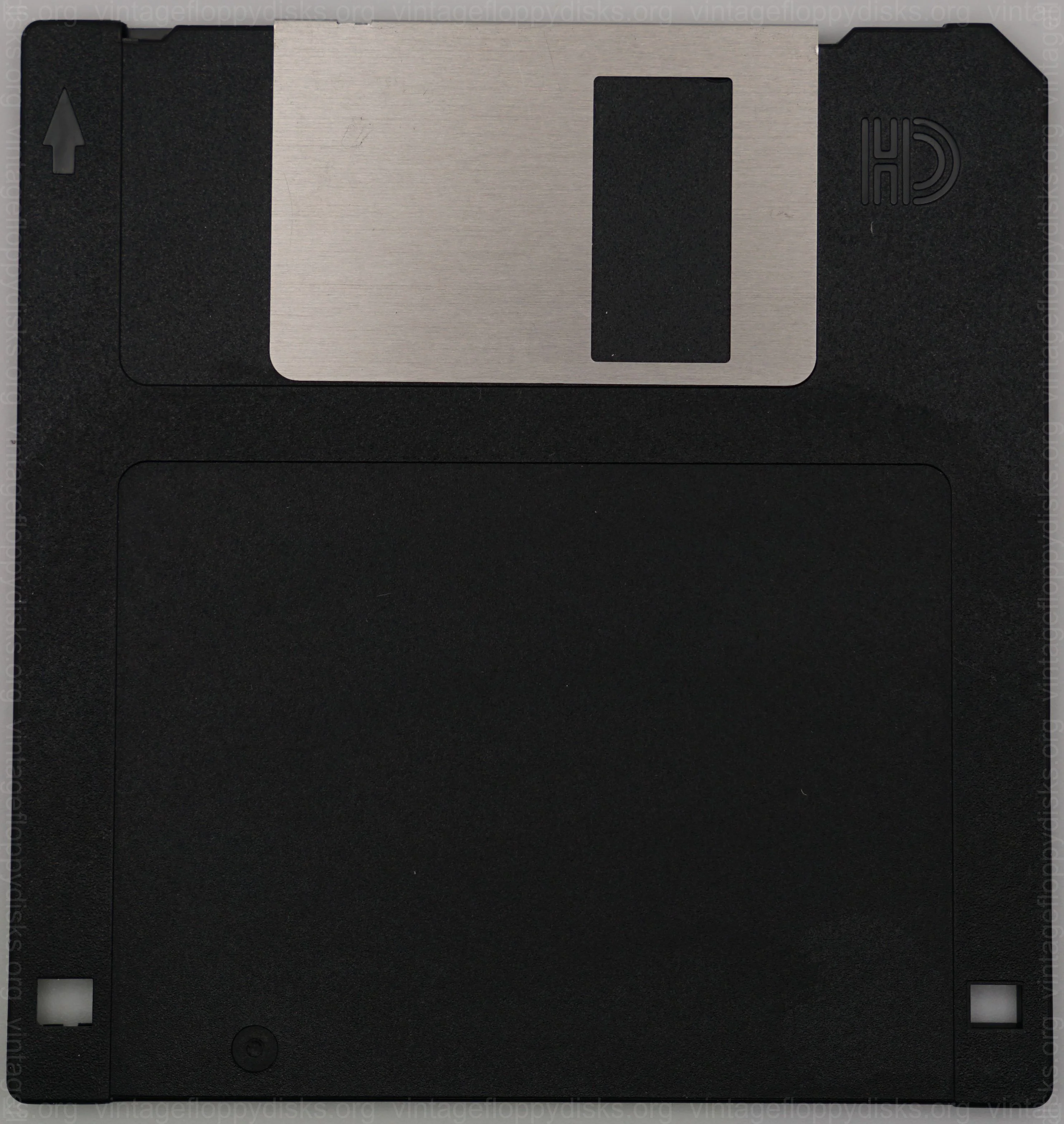 a vintage floppy disk from Generic. Cat. no.: XX-35-0012-007
