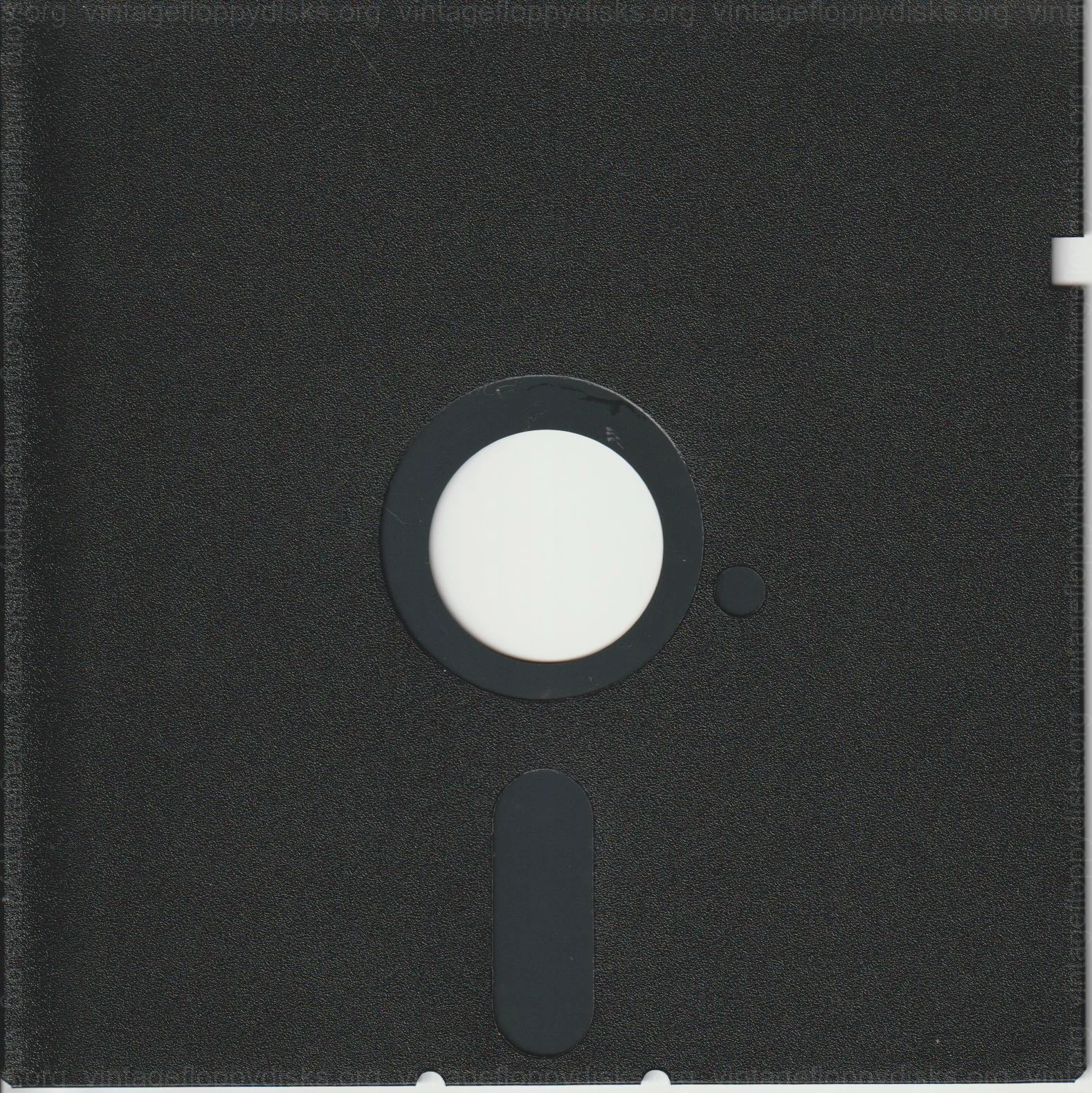 a vintage floppy disk from Generic. Cat. no.: XX-525-0002-001