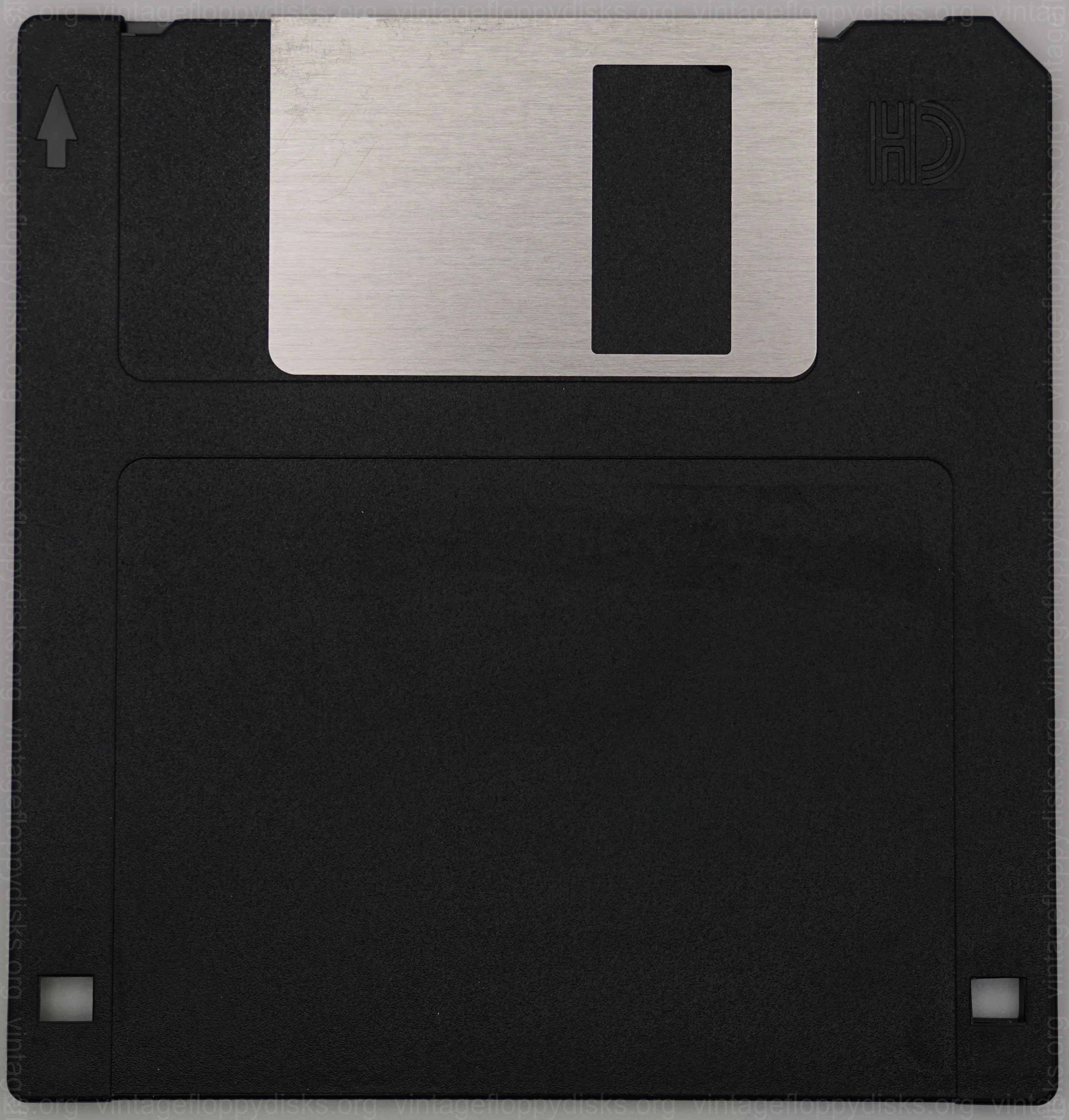 a vintage floppy disk from Generic. Cat. no.: XX-35-0012-004