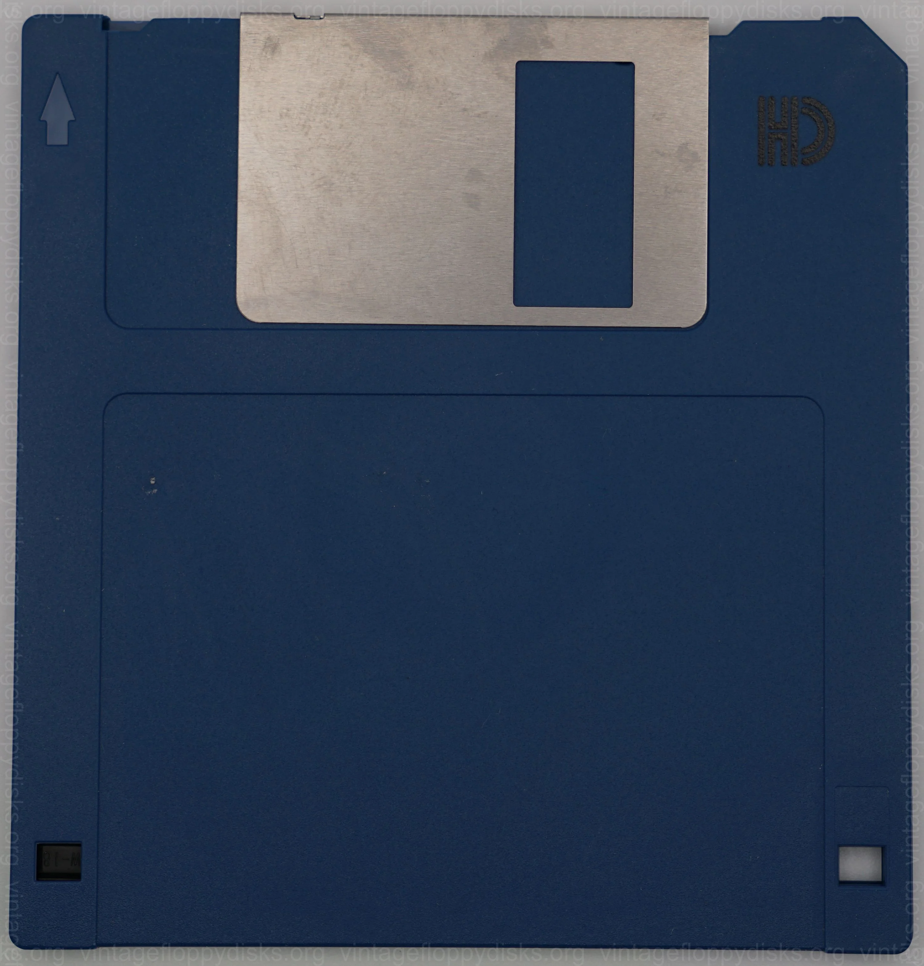 a vintage floppy disk from Generic. Cat. no.: XX-35-0018-001 - Front