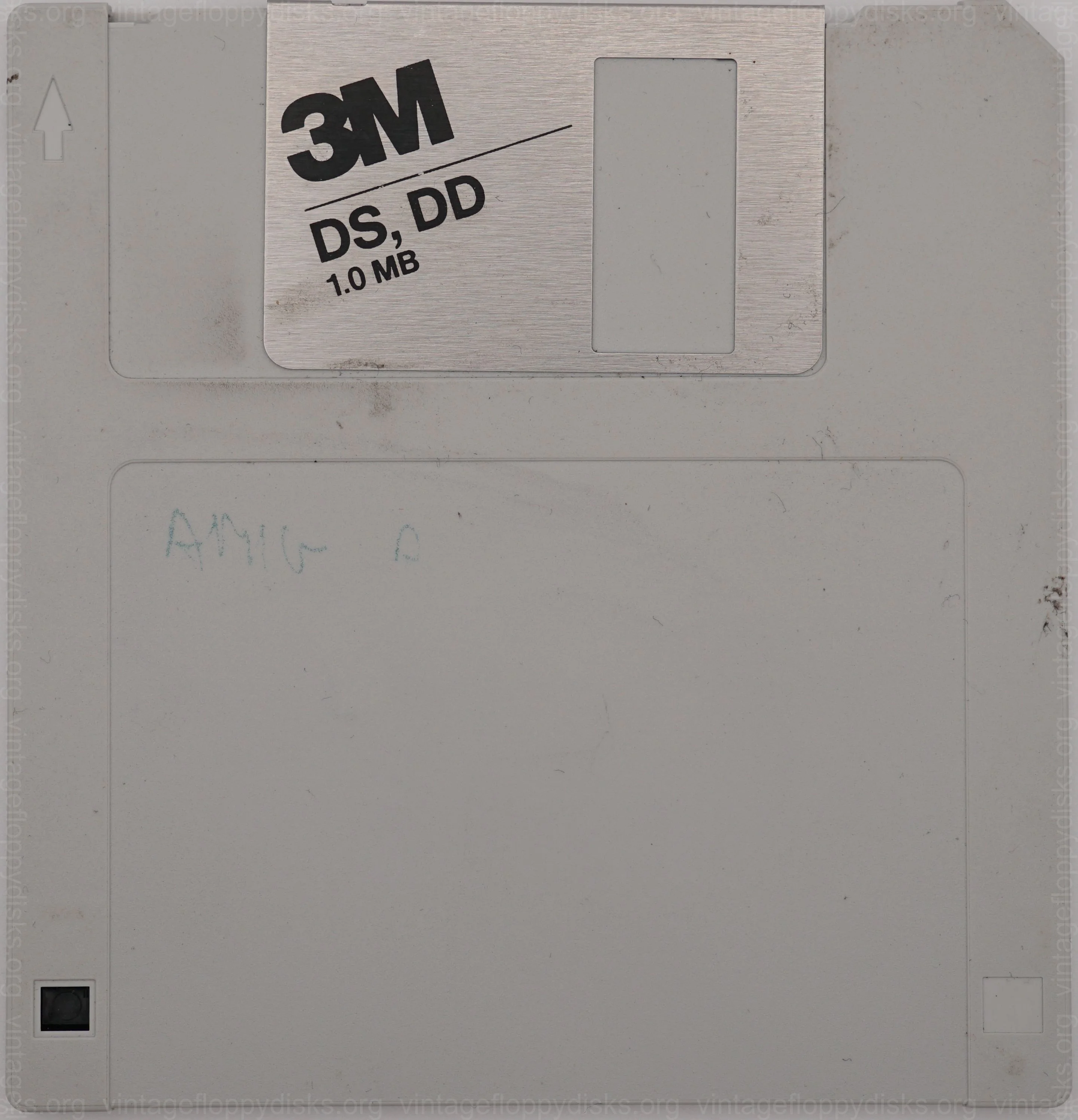 a vintage floppy disk from 3M. Cat. no.: 3M-35-0010-001