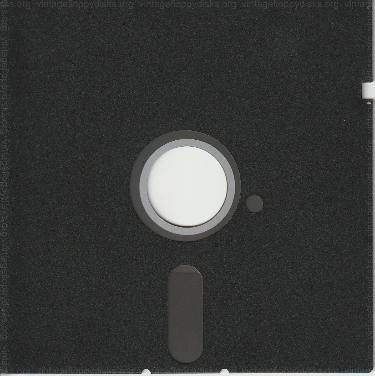 a vintage floppy disk from Generic. Cat. no.: XX-525-0003-001